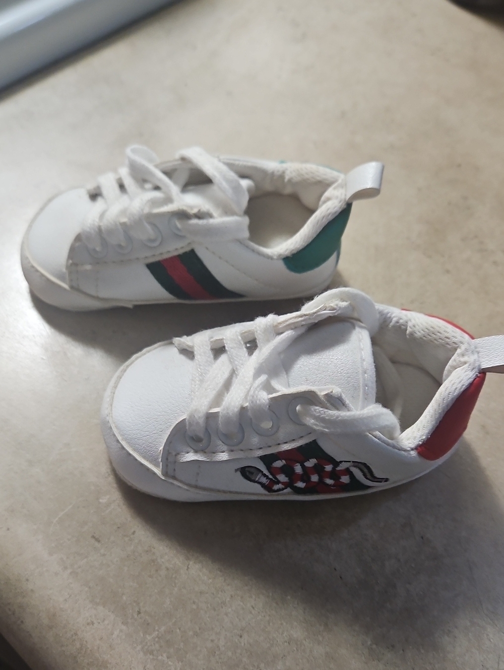 Gucci White Baby Sneakers with Red & Green Accents